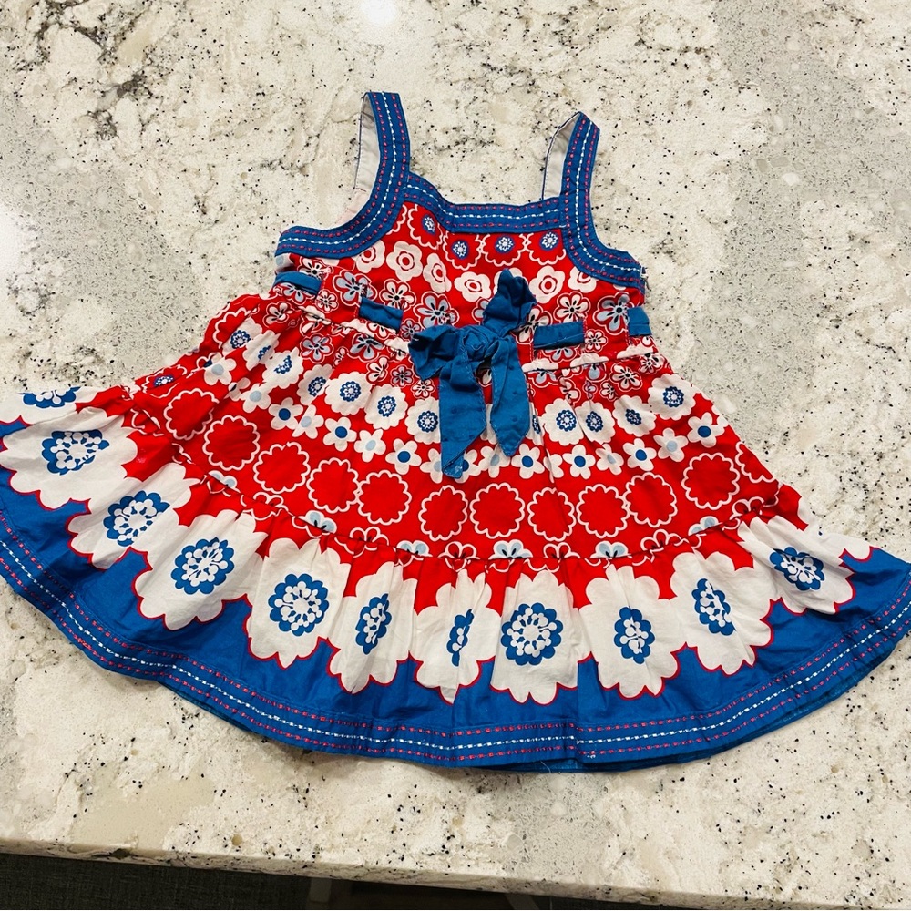 Adorable salute to the USA dress!